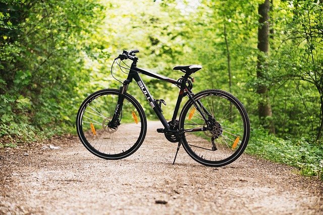 5 Ways Electric Bikes Can Change Our Lives For the Better
