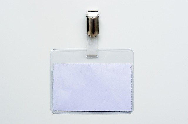 Different Types of Badge Holders You Can Buy Online