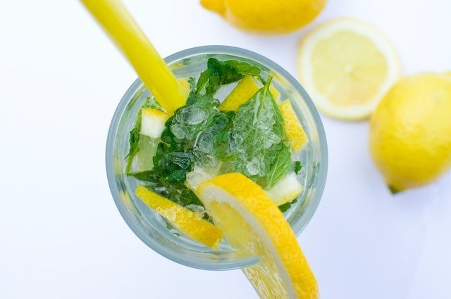 Five Must Have Drinks For The Summer Season