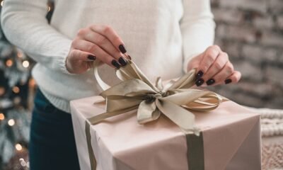 Choose a Gift for Someone You Don't Know Well